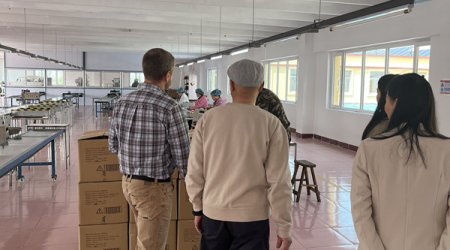 Welcome! Our Customer Visit The Factory